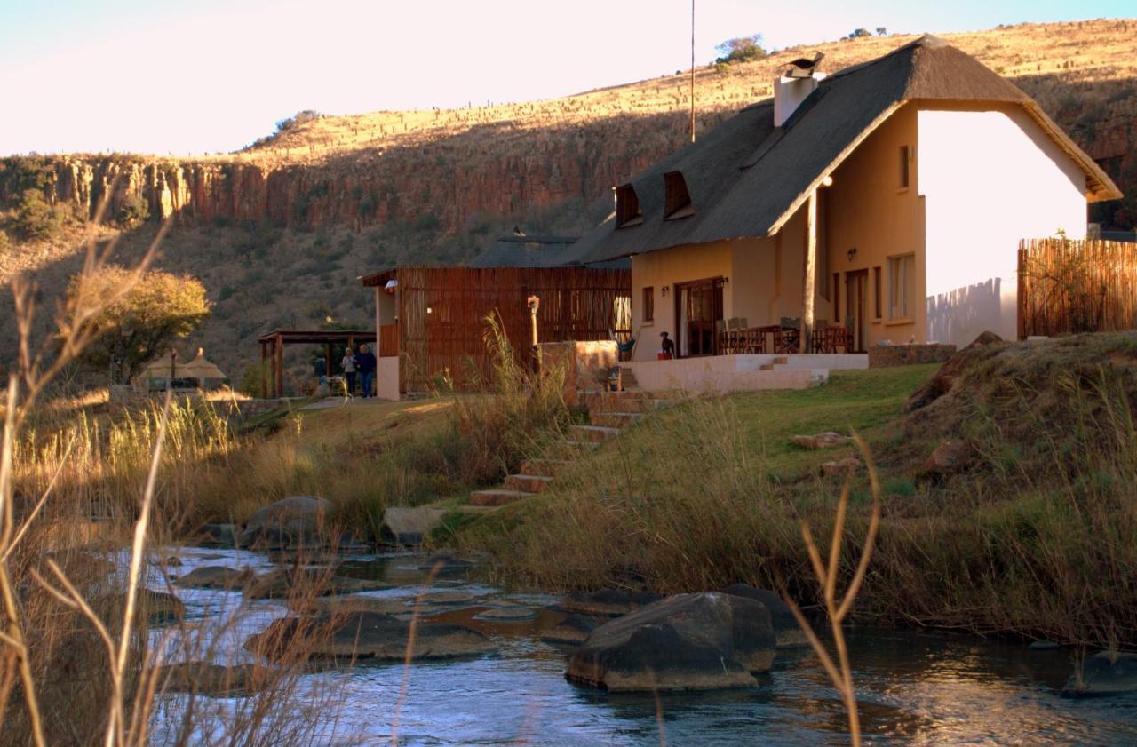 Komati Gorge Lodge, R 36 halfway between Carolina&Machadodorp Buitenkant foto